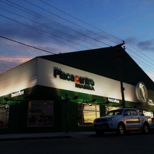 Exterior placacentro locales comerciales masisa 30 diseño estratégico